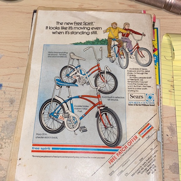 3 Ripleys Believe It or Not Comics - Picture 6 of 6